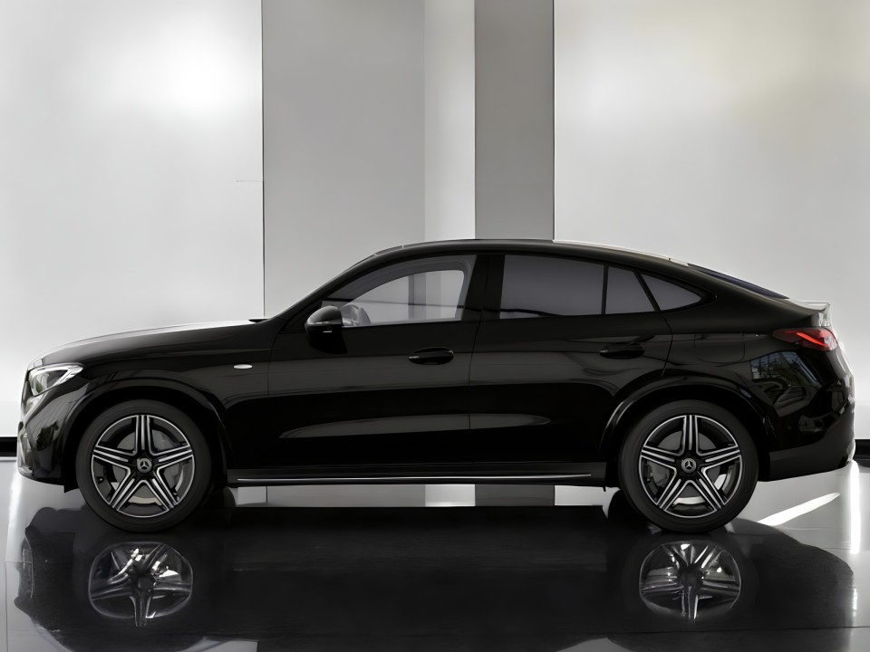 Mercedes-Benz GLC Coupe 300e 4MATIC AMG Line - foto 10