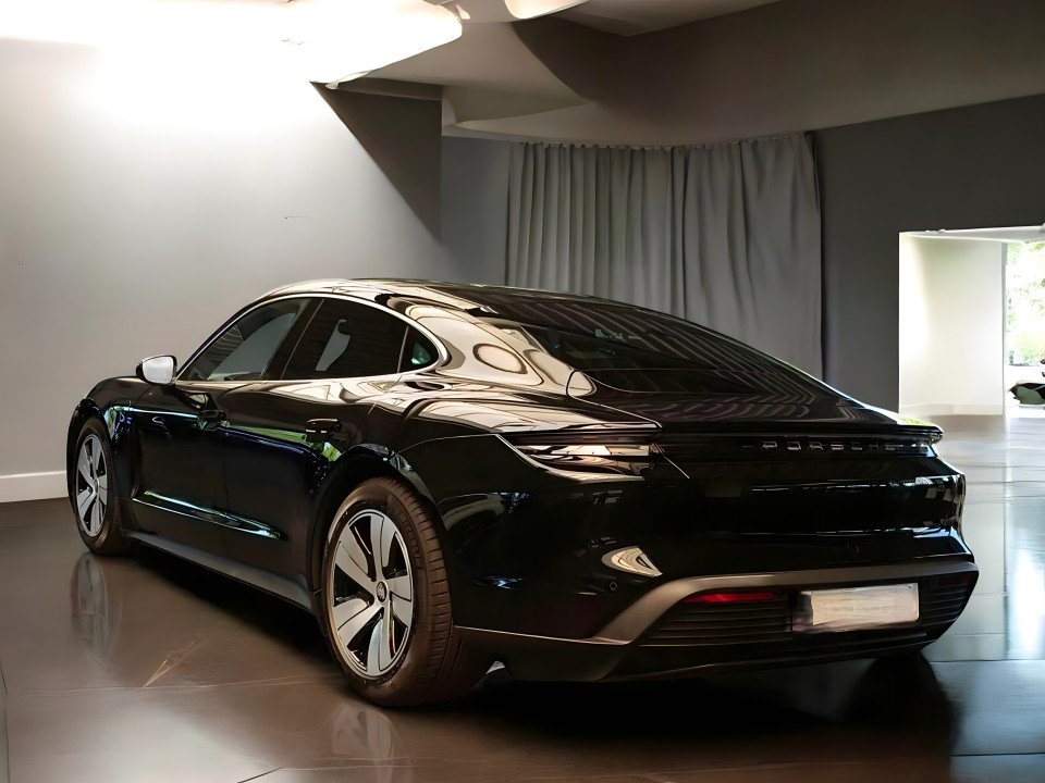 Porsche Taycan Performance (5)