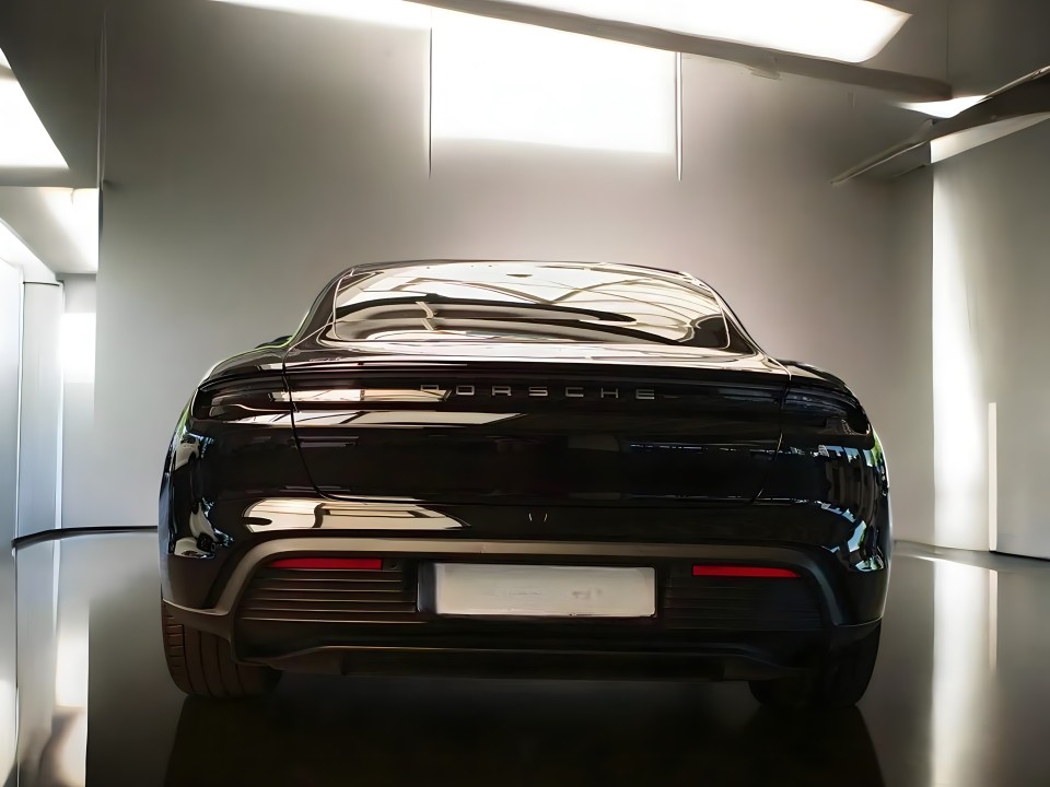 Porsche Taycan Performance (4)