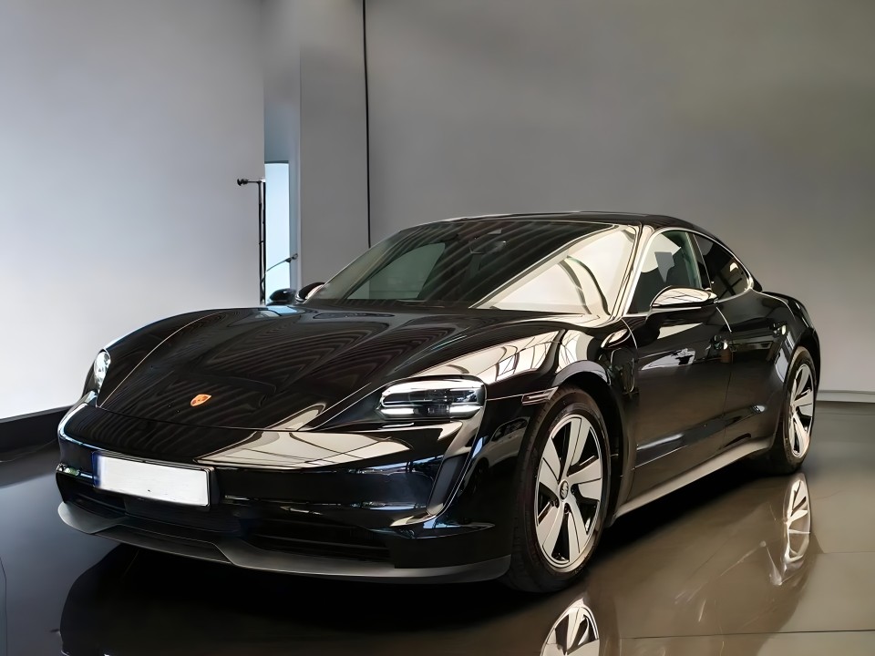 Porsche Taycan Performance - foto 7