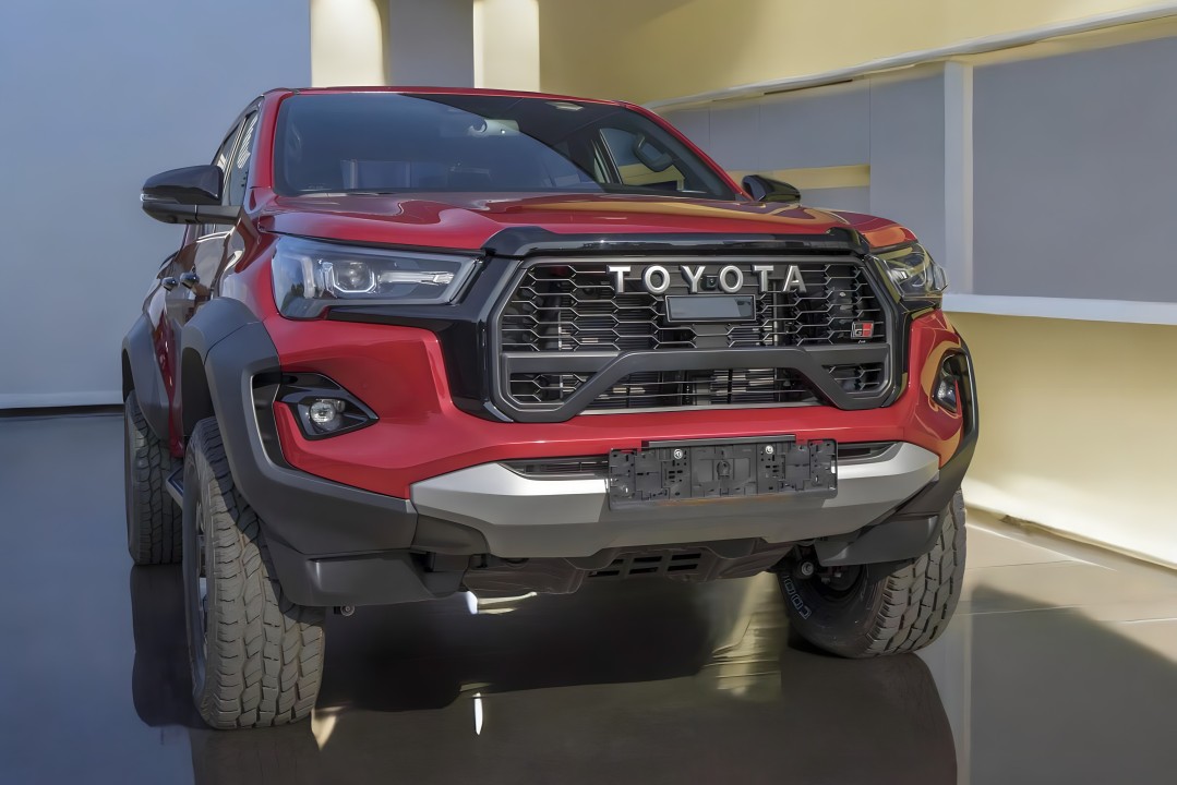 Toyota Hilux 2.8D GR-Sport - foto 7