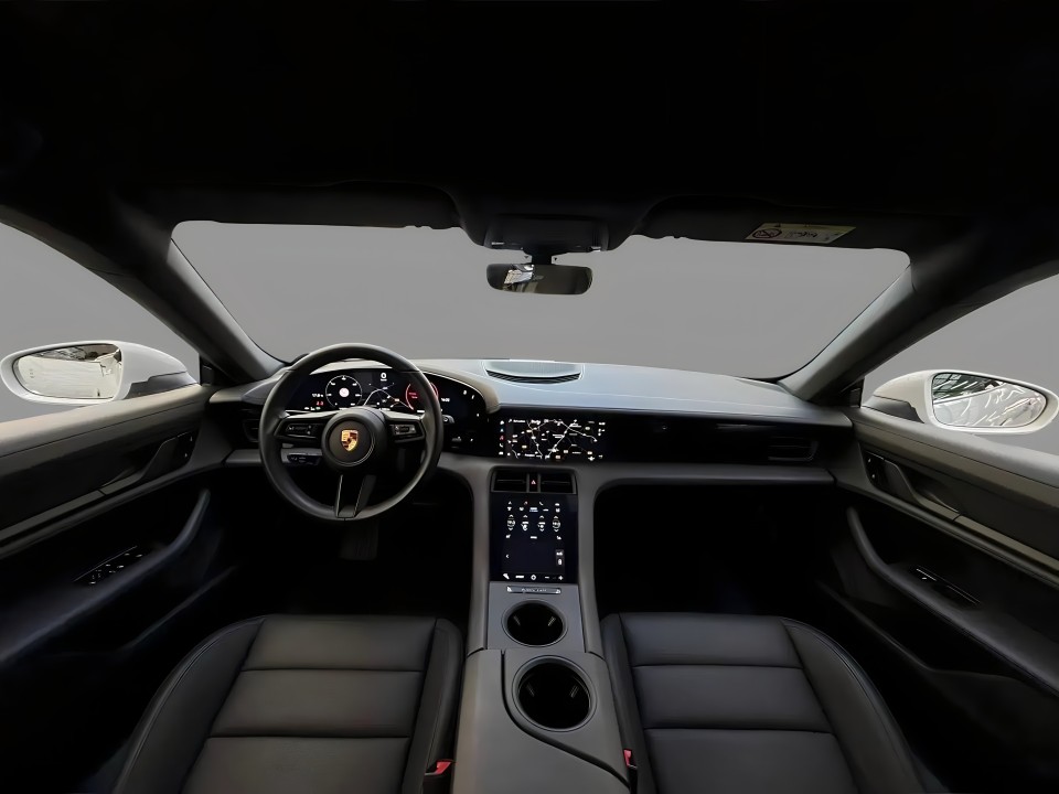 Porsche Taycan Performance - foto 7