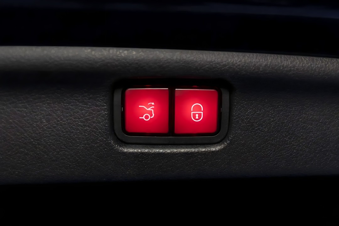 Mercedes-Benz C 300 4MATIC AMG Line - foto 30