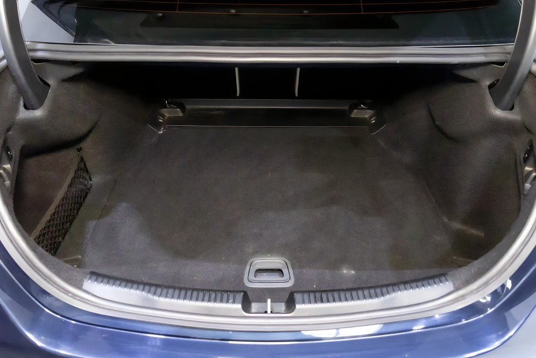 Mercedes-Benz C 300 4MATIC AMG Line - foto 32