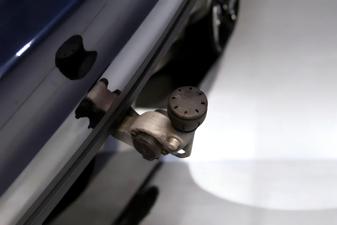 Mercedes-Benz C 300 4MATIC AMG Line - foto 42