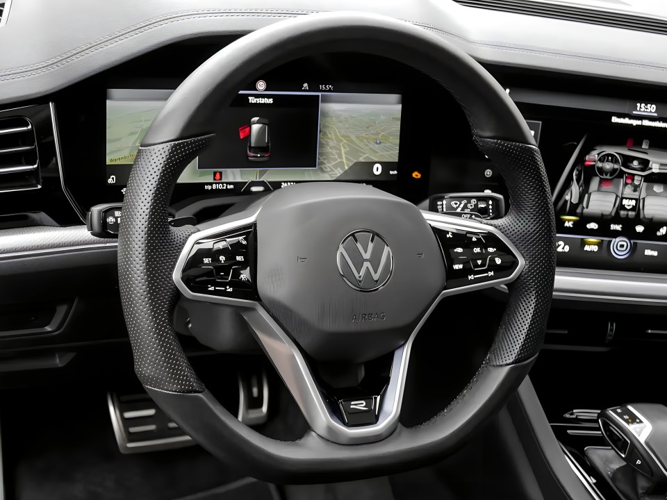 Volkswagen Touareg R (5)