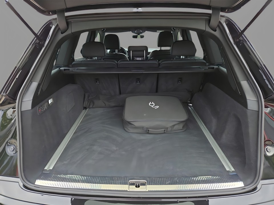 Audi Q7 55 TFSIe S-line - foto 13