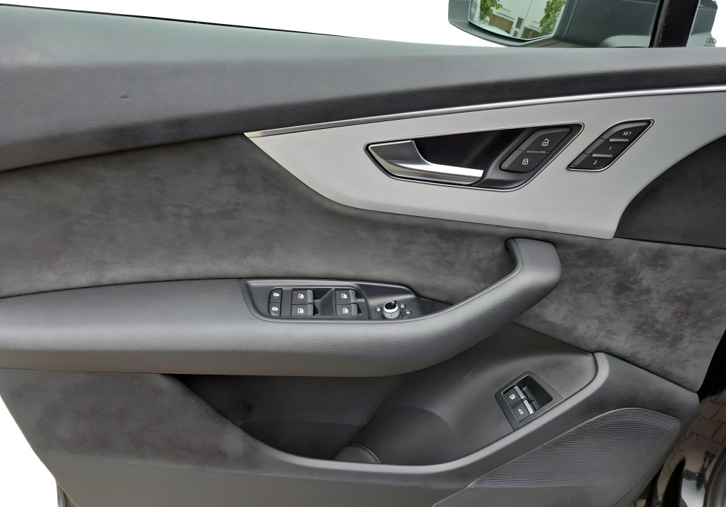 Audi Q7 55 TFSIe S-line - foto 11