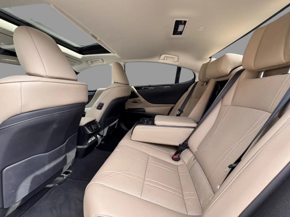 Lexus Seria ES 300h Luxury Line - foto 10