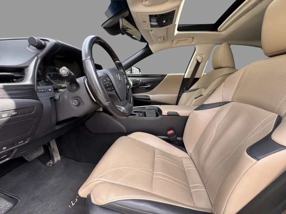Lexus Seria ES 300h Luxury Line - foto 9