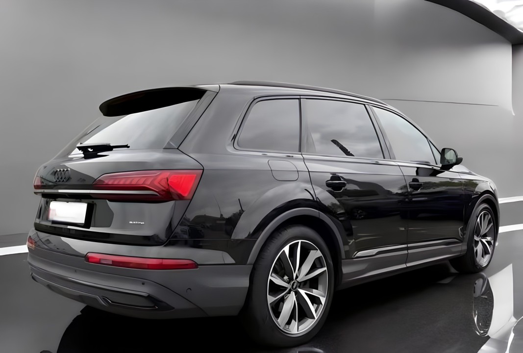 Audi Q7 55 TFSIe quattro (3)