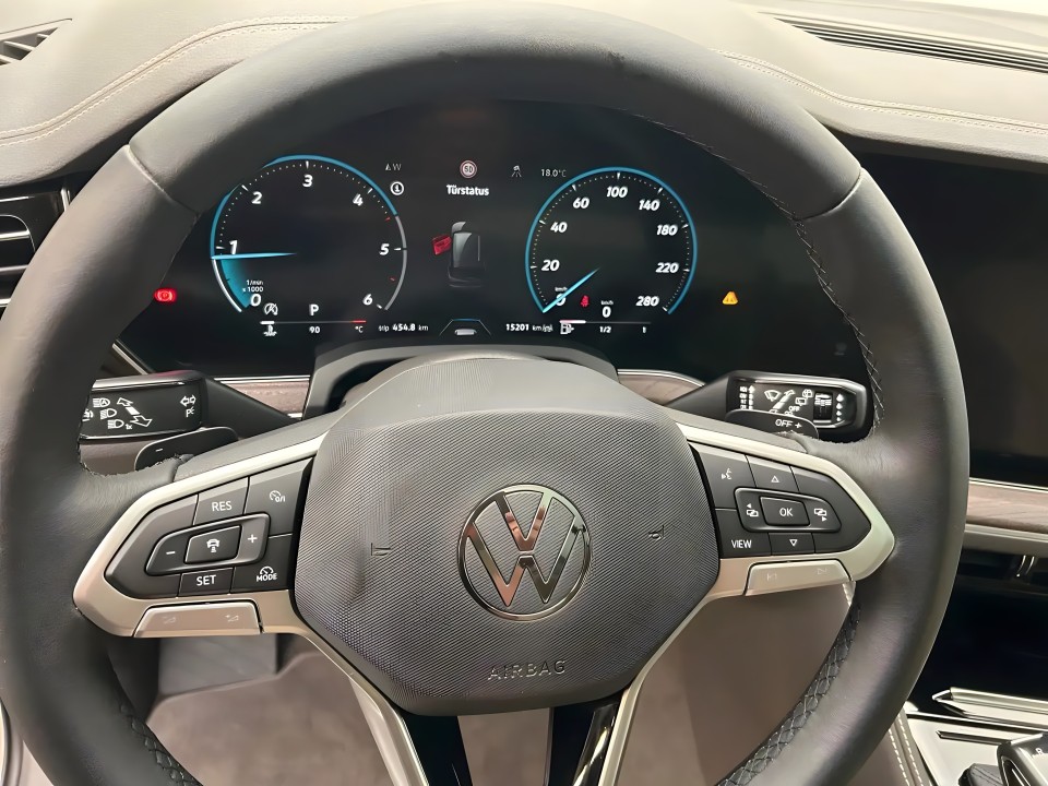 Volkswagen Touareg Elegance V6 TDI - foto 7