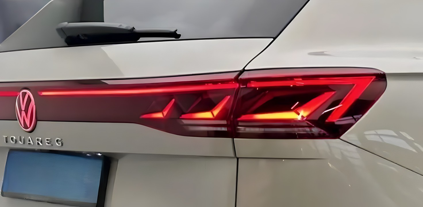 Volkswagen Touareg Elegance V6 TDI - foto 17