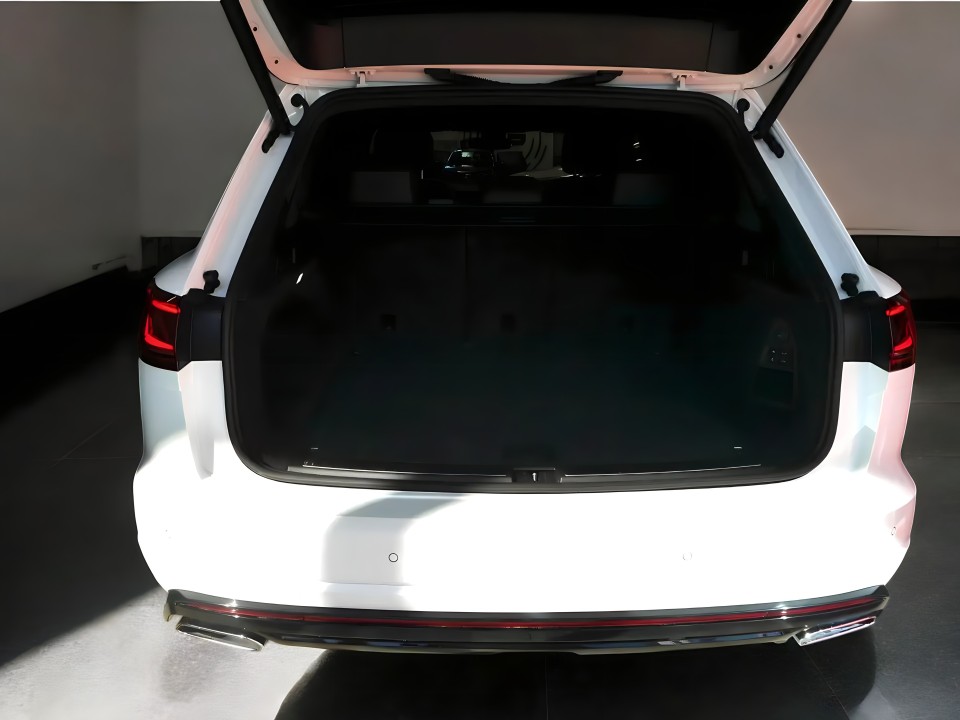 Volkswagen Touareg V6 TDI - foto 14