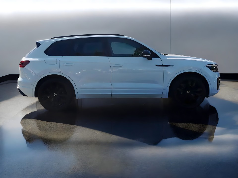 Volkswagen Touareg V6 TDI (2)