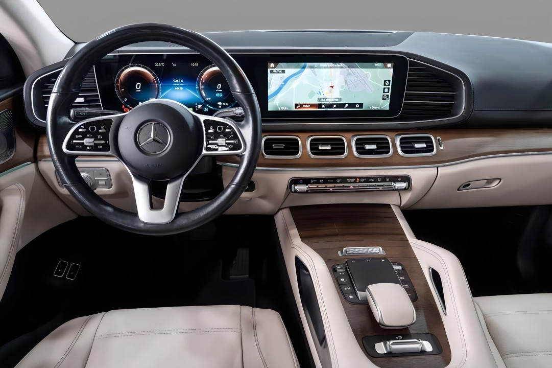 Mercedes-Benz GLE Coupe 350e 4MATIC AMG - foto 12