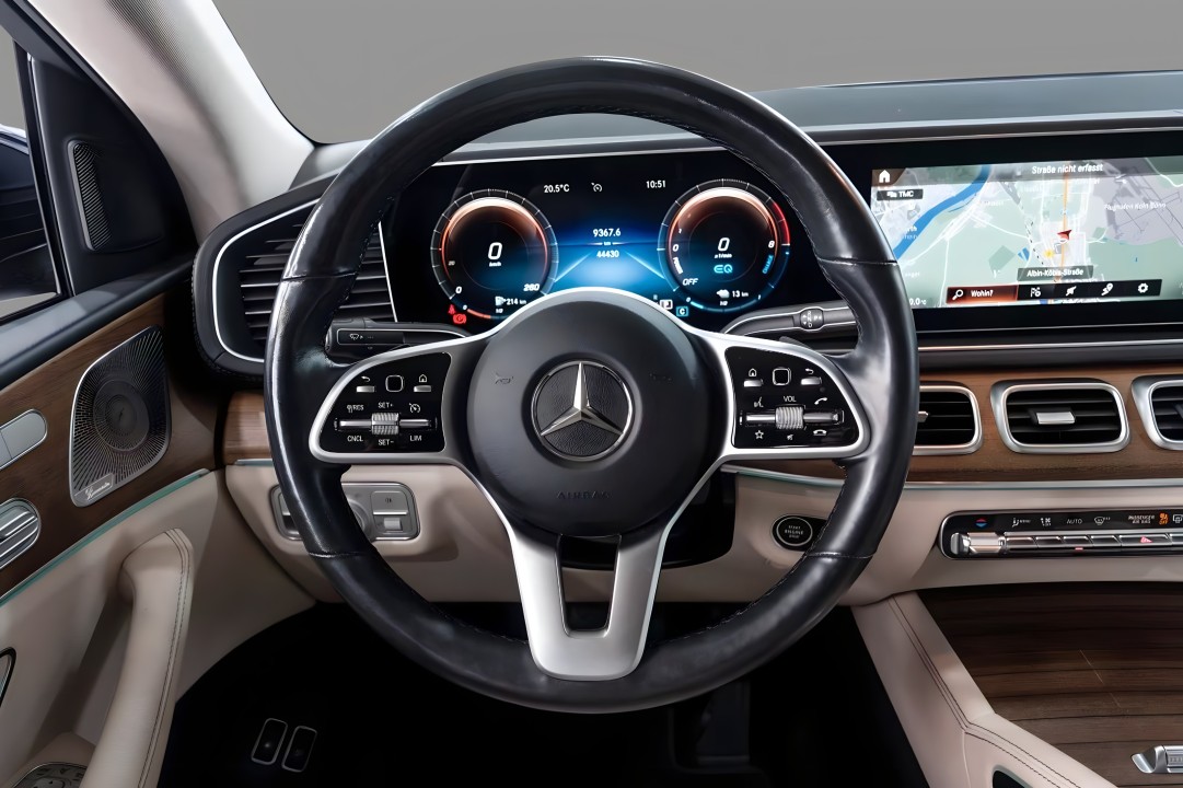 Mercedes-Benz GLE Coupe 350e 4MATIC AMG - foto 11