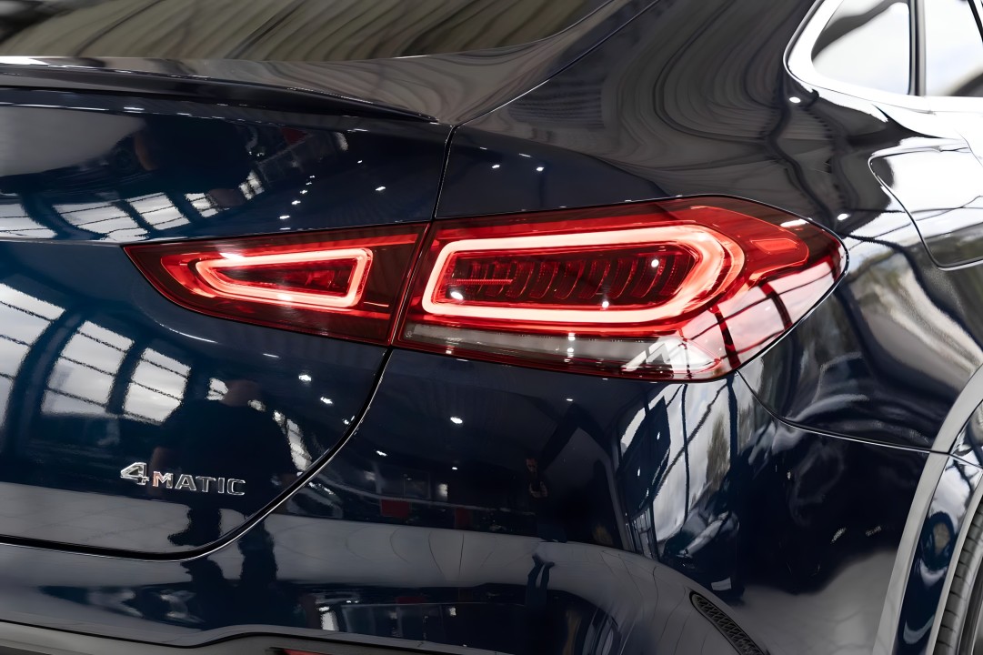 Mercedes-Benz GLE Coupe 350e 4MATIC AMG - foto 23