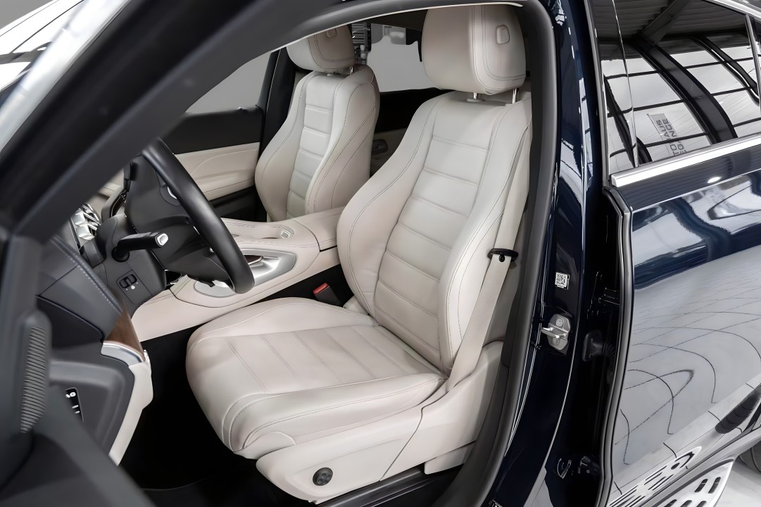 Mercedes-Benz GLE Coupe 350e 4MATIC AMG - foto 13