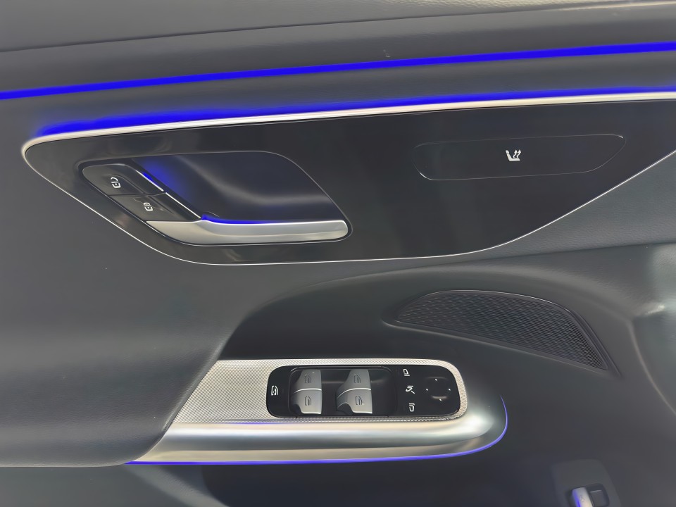 Mercedes-Benz E 220d - foto 20