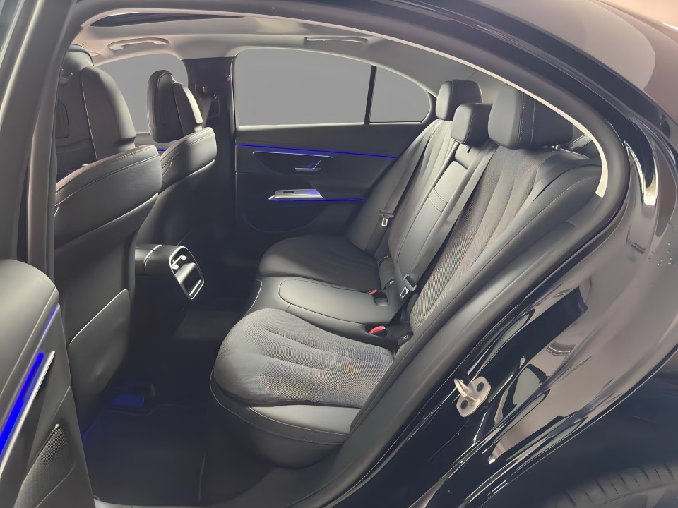 Mercedes-Benz E 220d - foto 10