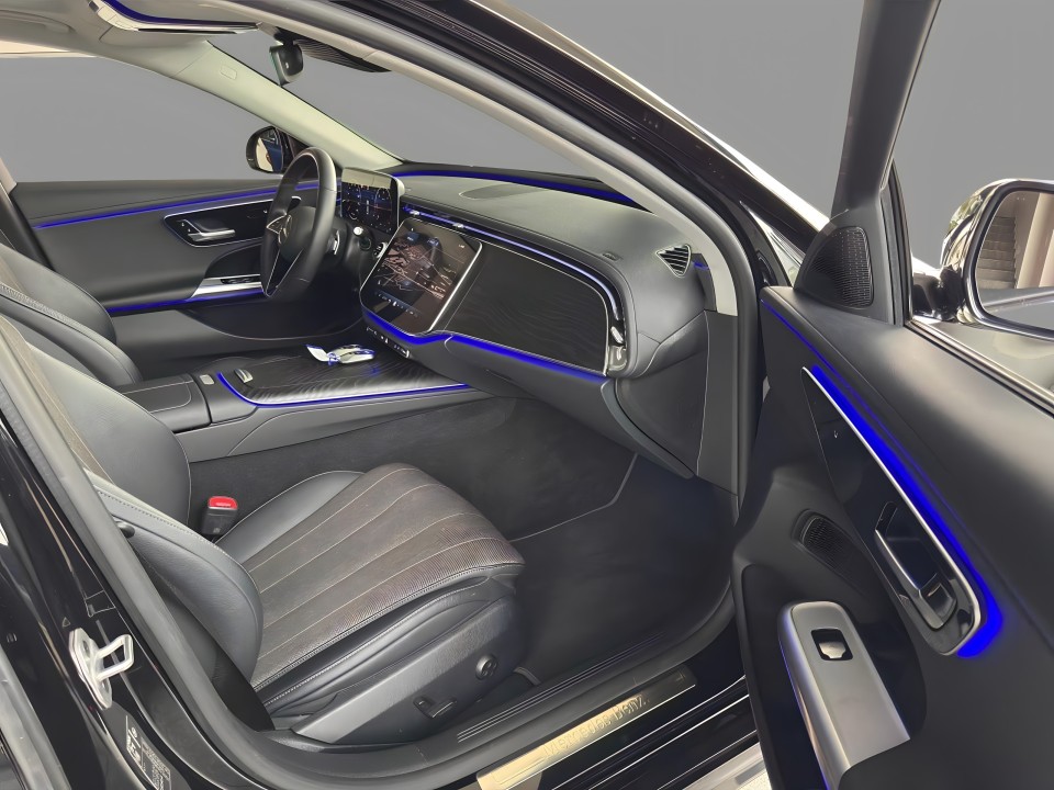 Mercedes-Benz E 220d - foto 15