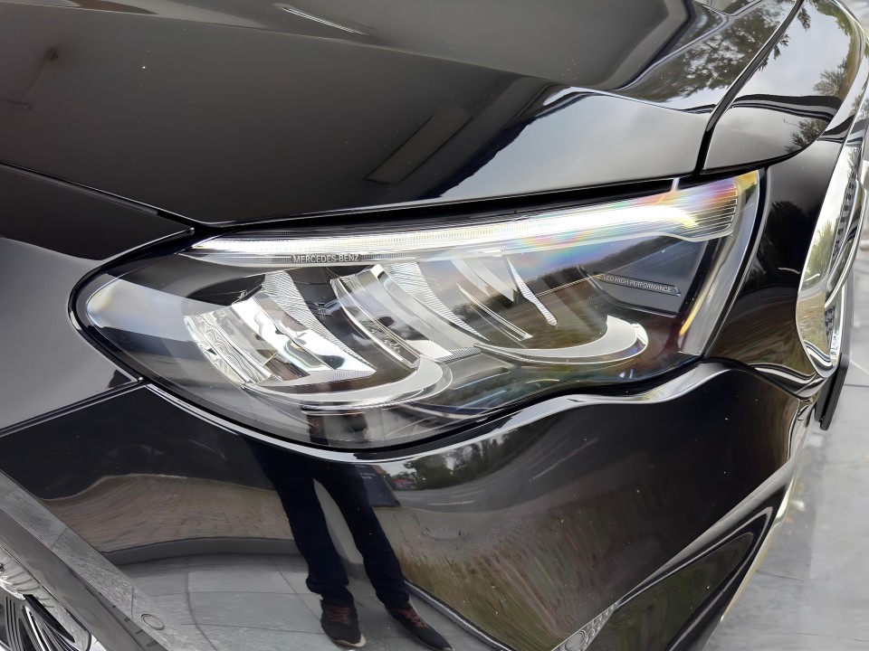 Mercedes-Benz E 220d - foto 29