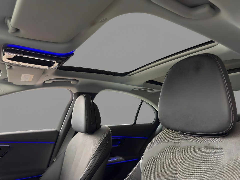 Mercedes-Benz E 220d - foto 18