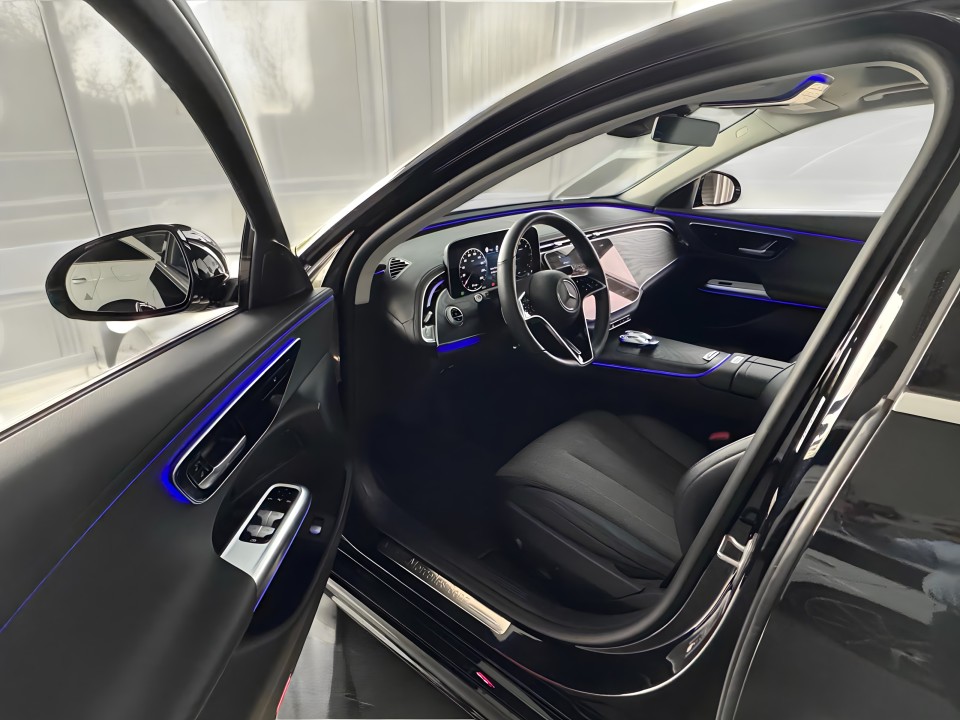 Mercedes-Benz E 220d - foto 7