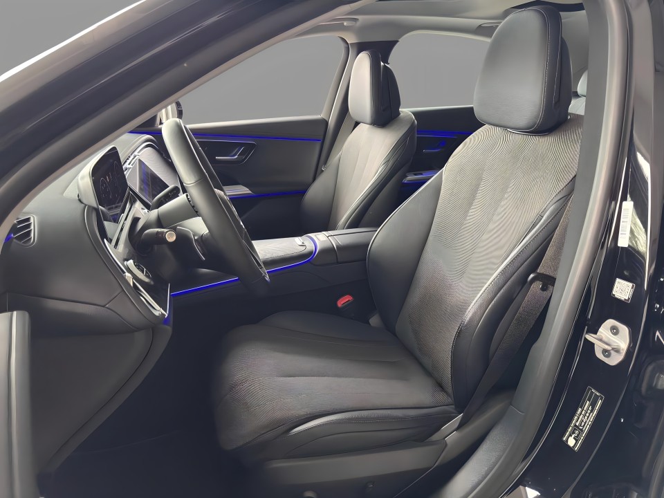 Mercedes-Benz E 220d - foto 8