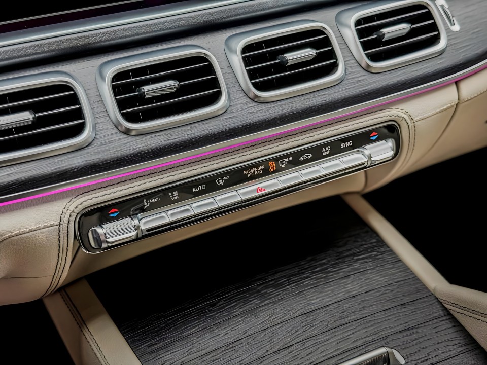 Mercedes-Benz GLE Coupe 400d 4MATIC AMG Line - foto 16