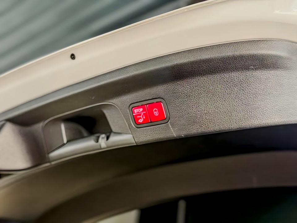 Mercedes-Benz GLE Coupe 400d 4MATIC AMG Line - foto 21