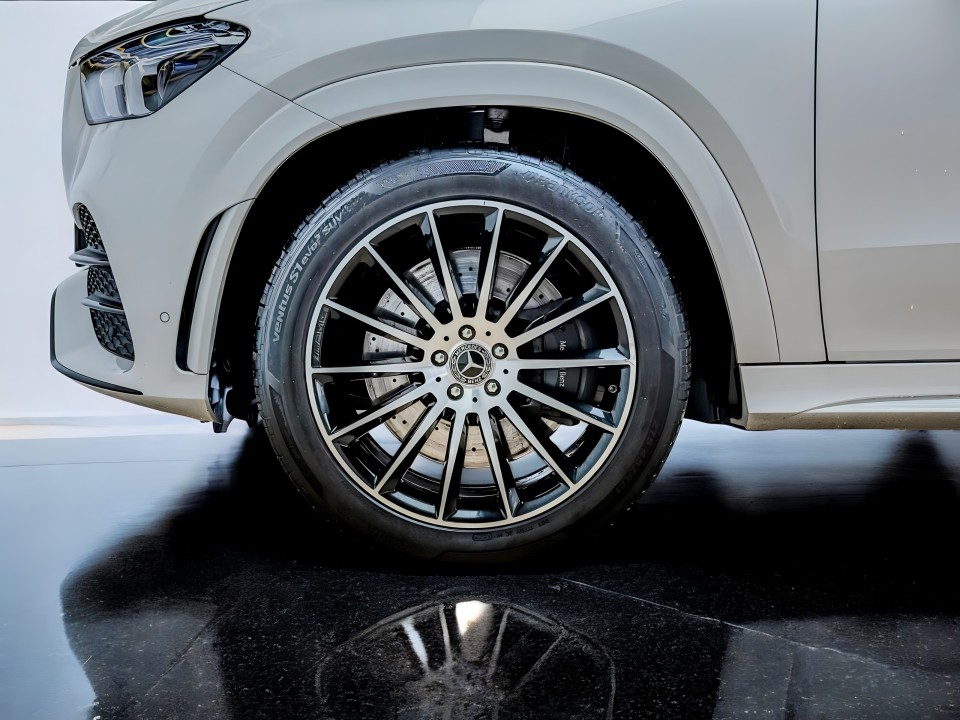 Mercedes-Benz GLE Coupe 400d 4MATIC AMG Line - foto 23