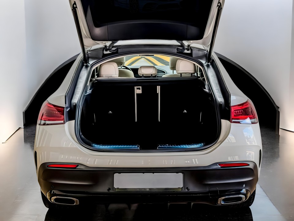 Mercedes-Benz GLE Coupe 400d 4MATIC AMG Line - foto 22