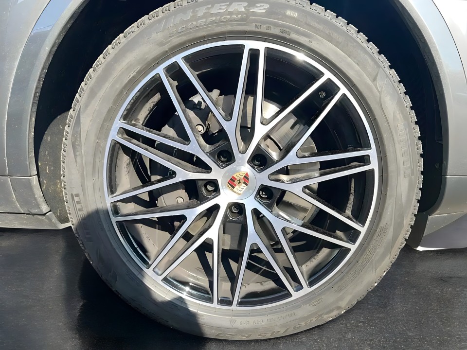 Porsche Cayenne Coupe E-Hybrid - foto 14