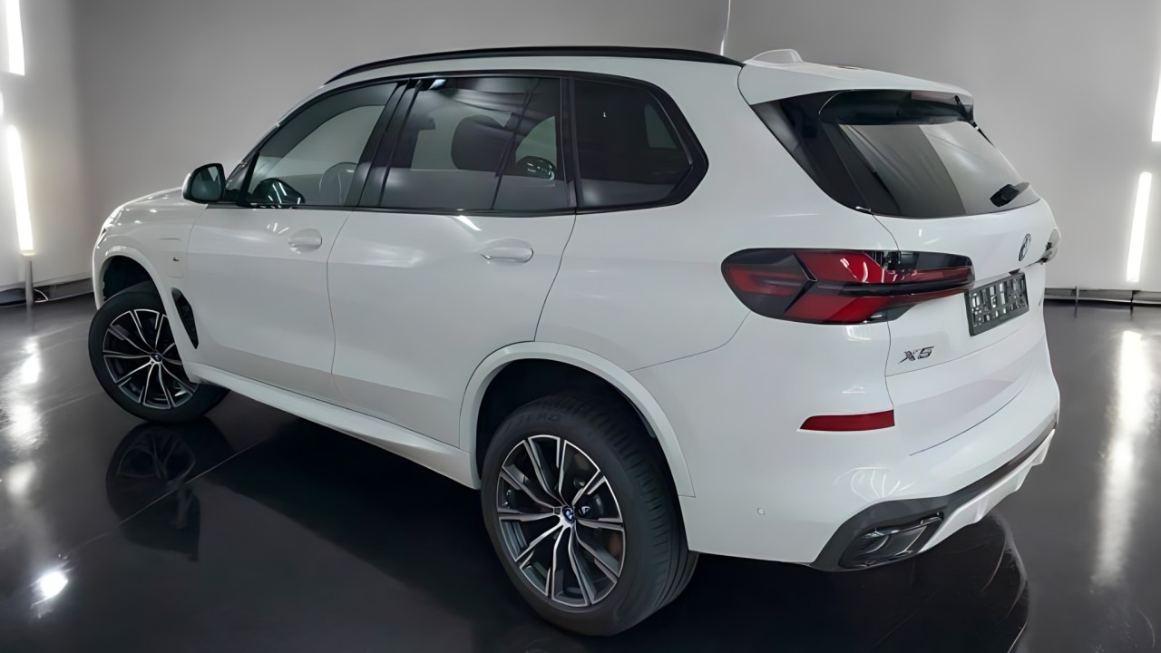 BMW X5 xDrive50e M-Sport (3)