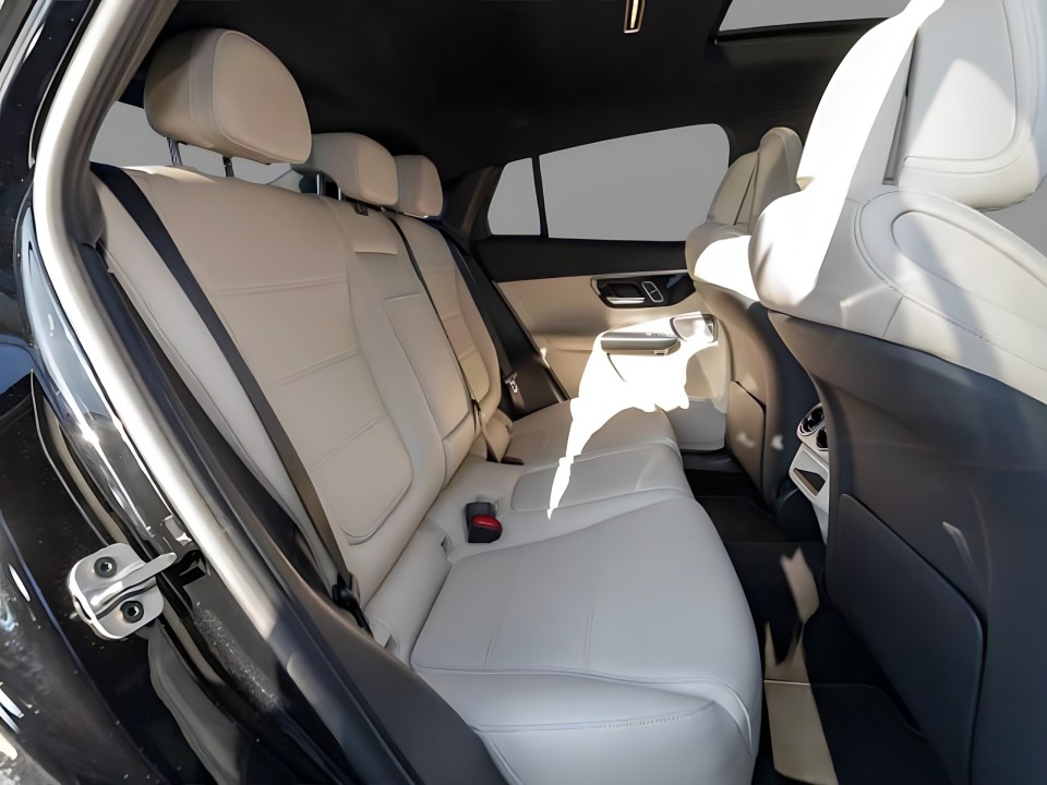 Mercedes-Benz GLC Coupe 200 4MATIC - foto 13