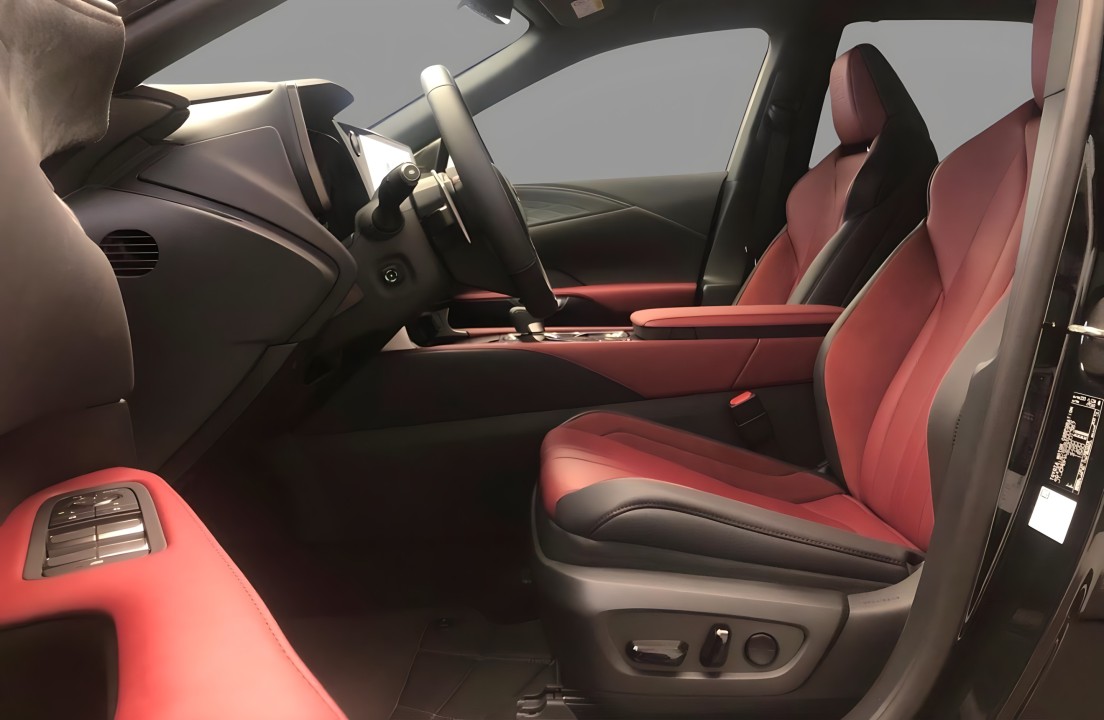 Lexus Seria RX 500h F-Sport (5)