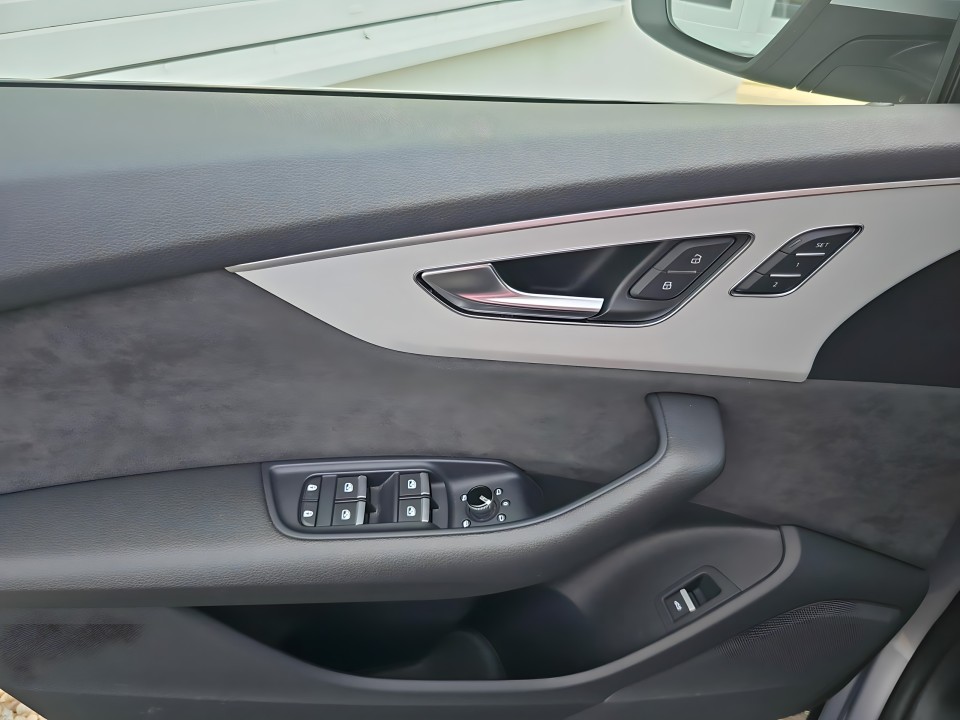 Audi Q8 50TDI quattro tiptronic - foto 18