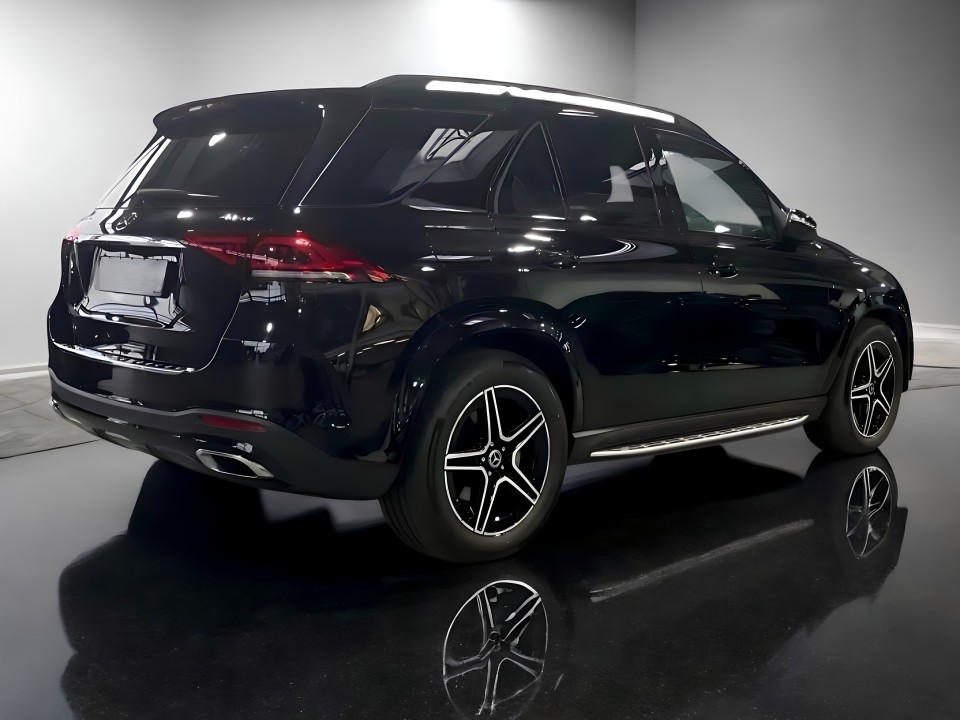 Mercedes-Benz GLE 350de 4MATIC AMG Line (2)