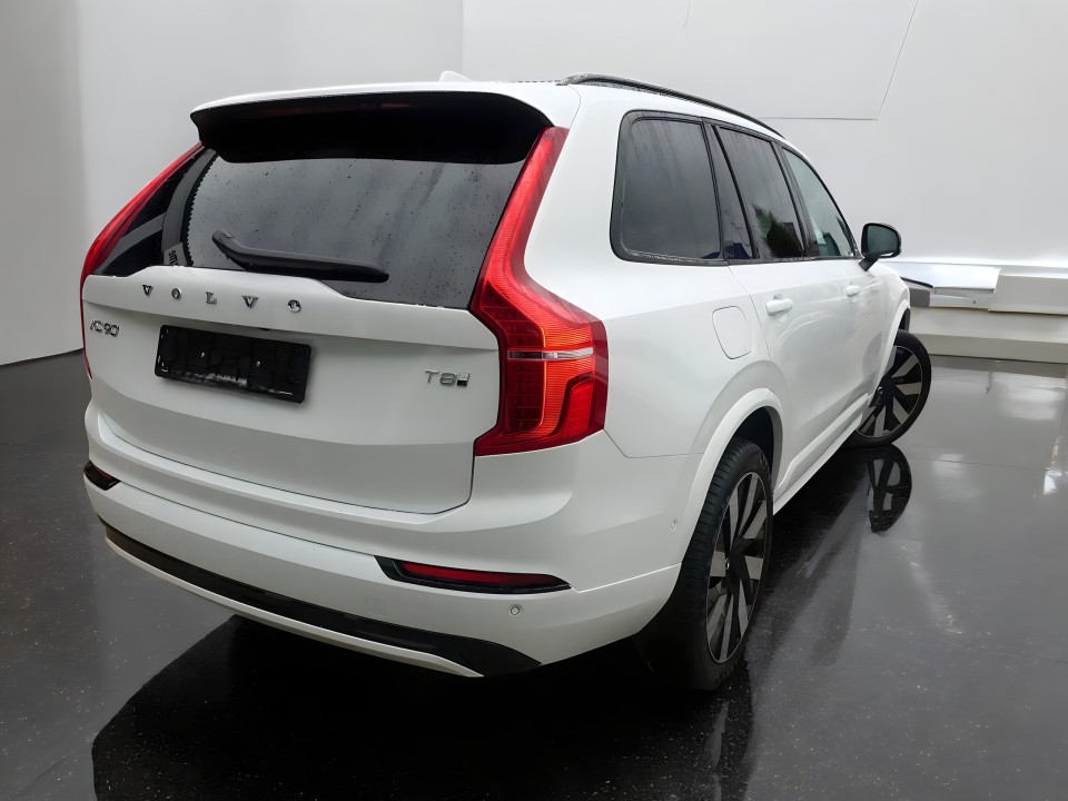 Volvo XC 90 T8 Recharge AWD Plus Dark (2)