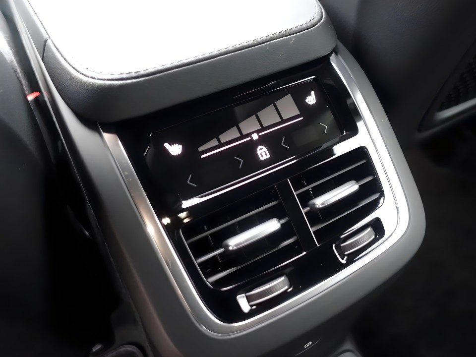 Volvo XC 90 T8 Recharge AWD Plus Dark - foto 19