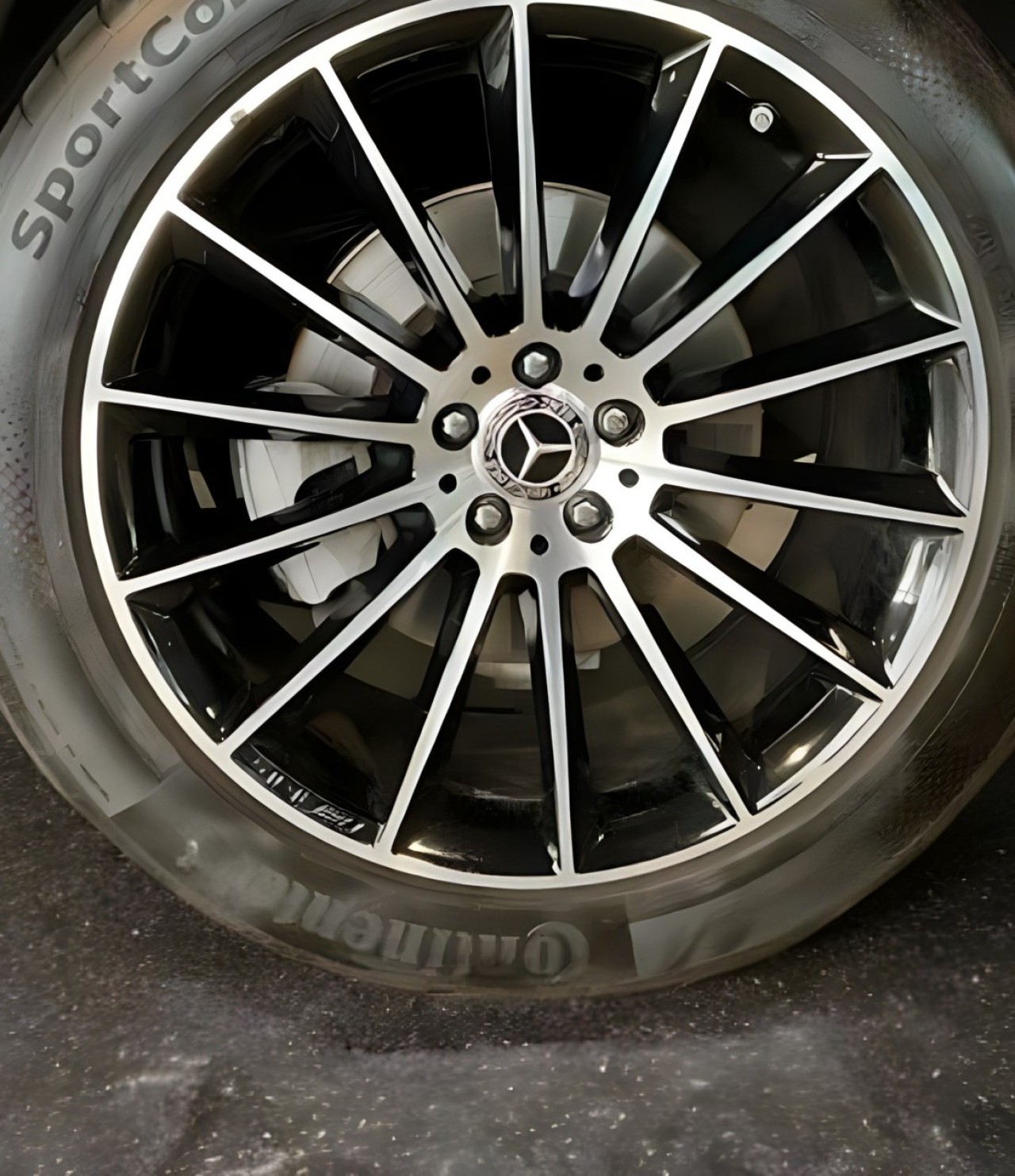 Mercedes-Benz GLE 350de 4MATIC AMG Line - foto 14