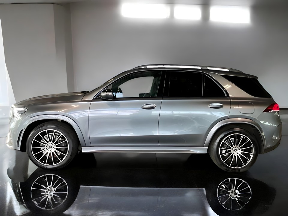 Mercedes-Benz GLE 350de 4MATIC AMG Line (2)