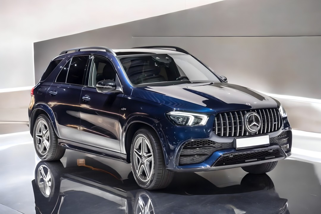 Mercedes-Benz GLE AMG 53 4MATIC+ (2)