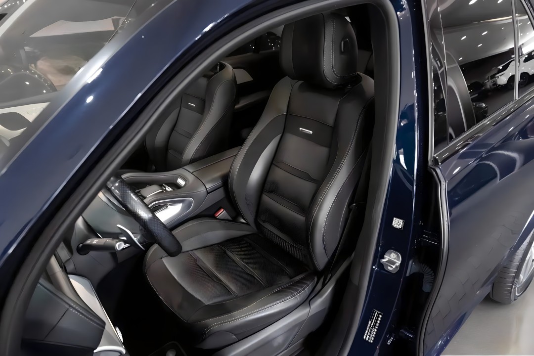 Mercedes-Benz GLE AMG 53 4MATIC+ - foto 11