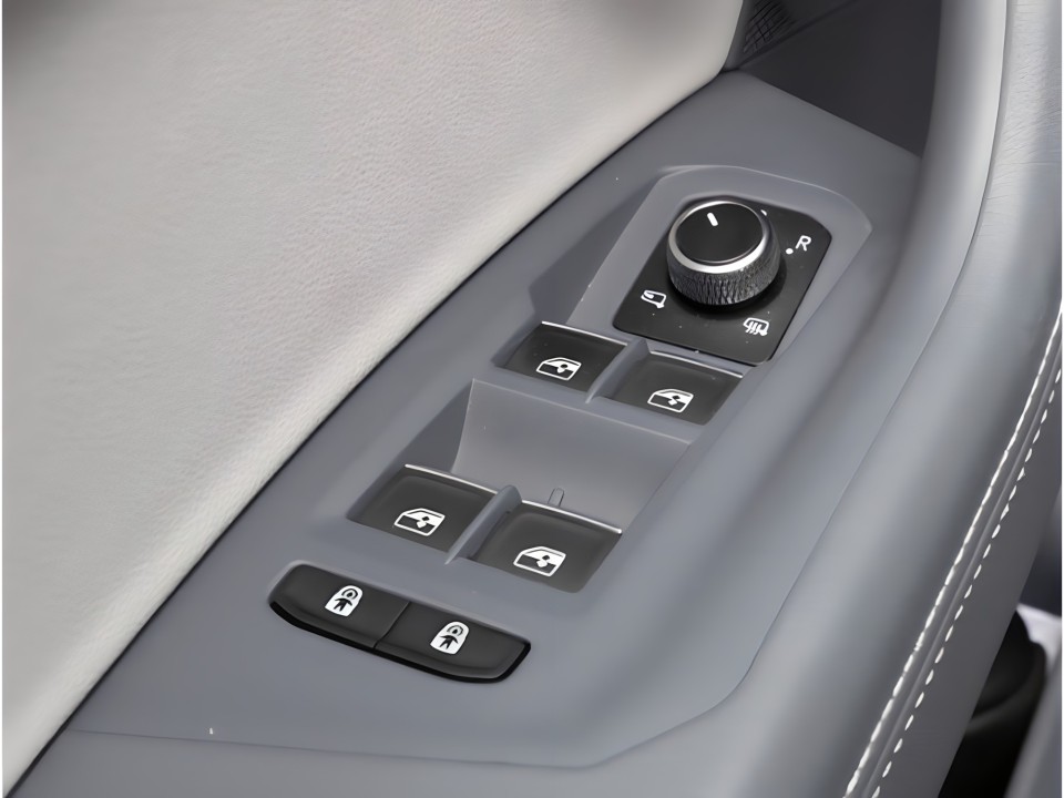 Volkswagen Touareg V6 TDI Elegance - foto 8