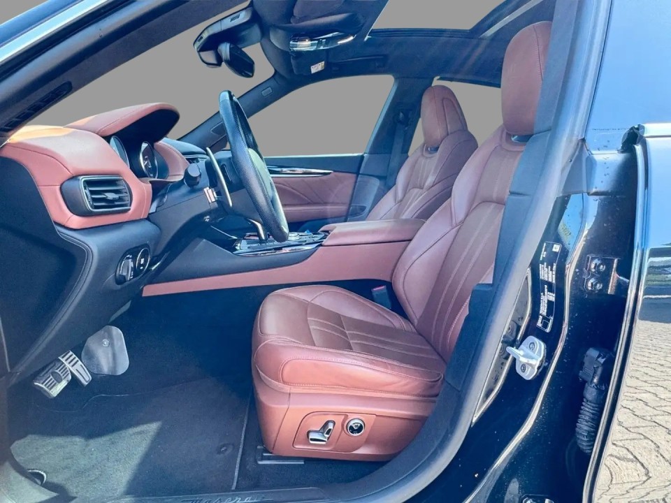 Maserati Levante GT - foto 9