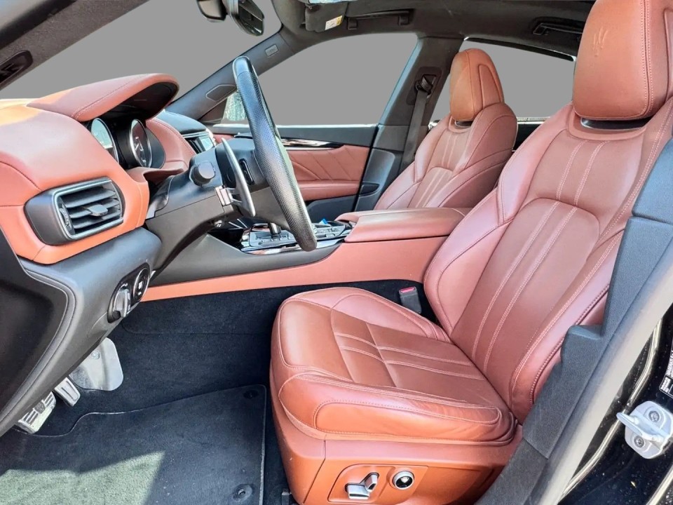 Maserati Levante GT - foto 8