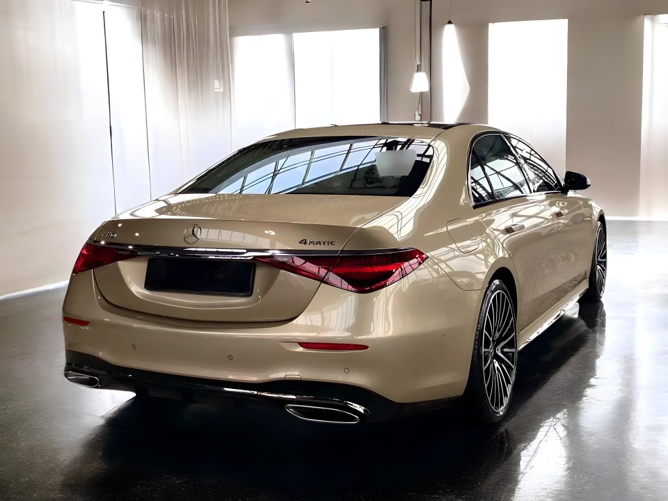 Mercedes-Benz S 580 4MATIC AMG (3)